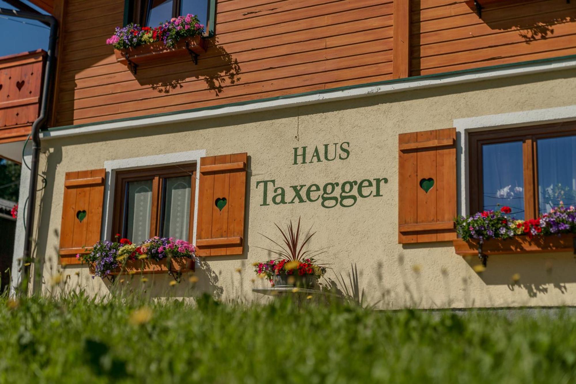 Apparthaus Taxegger Exterior photo